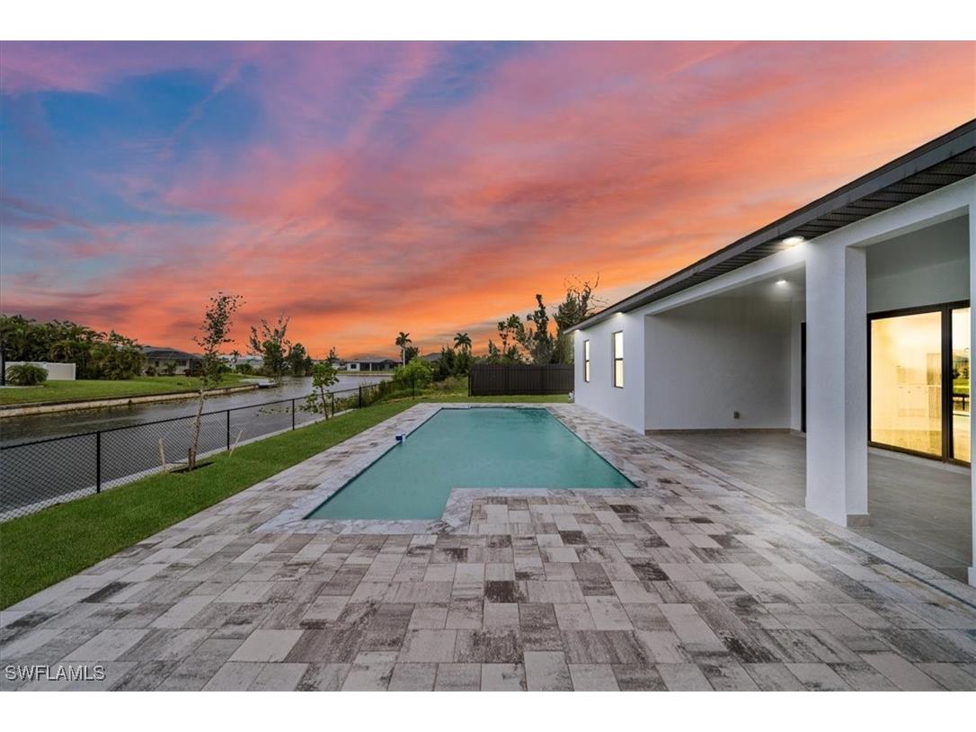 1425 SW 11th Court Cape Coral FL 33991 225061181 image1