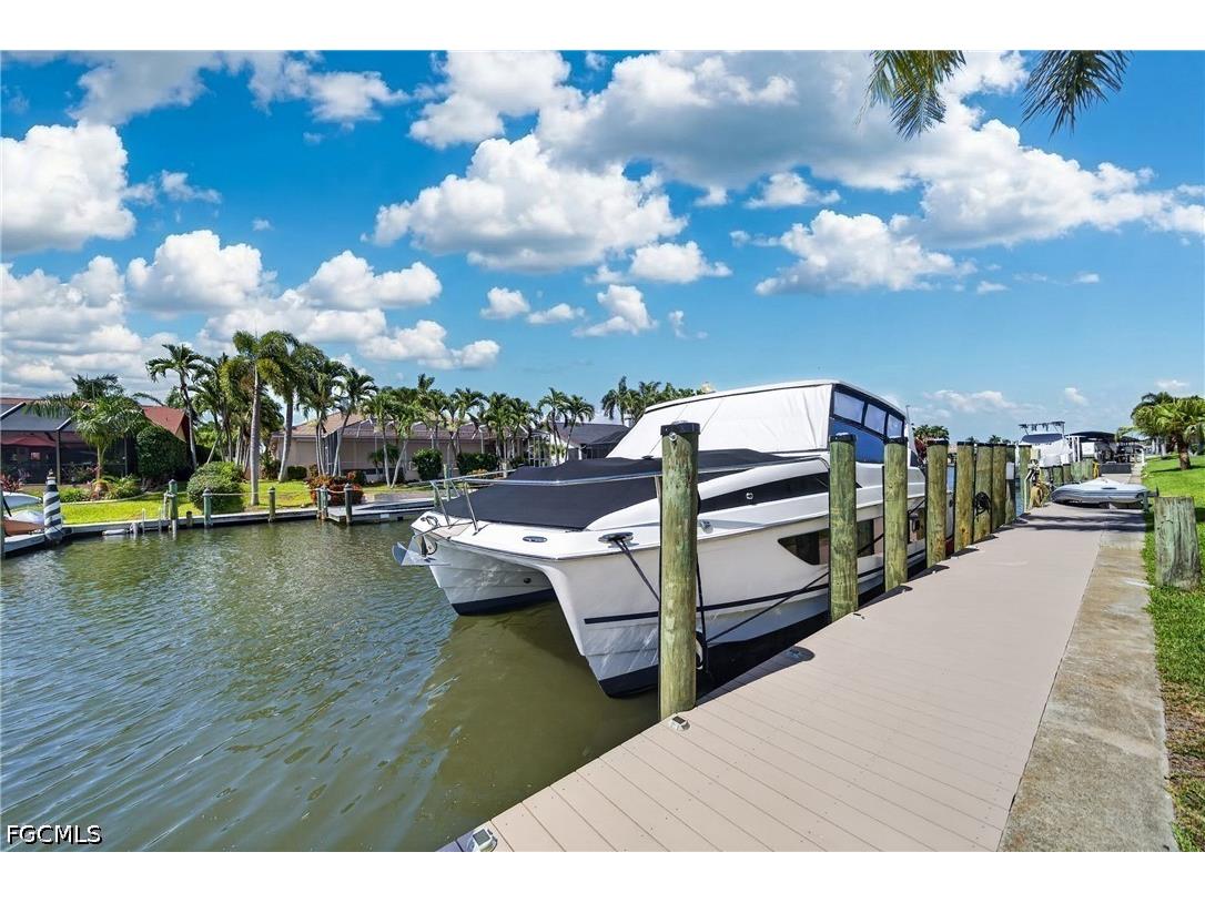 1425 SW 50th Street Cape Coral FL 33914 2026026270 image41