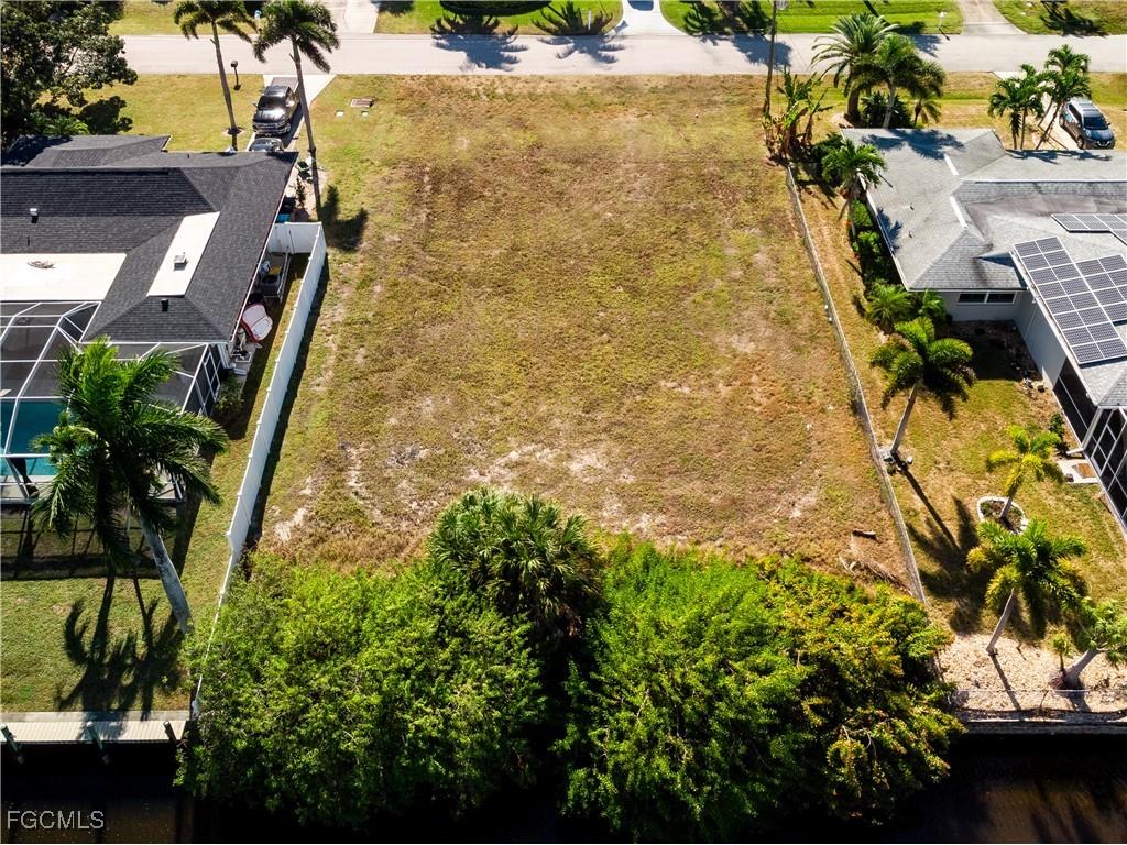 1425 Venetian Court Cape Coral FL 33904 2025024429 image13