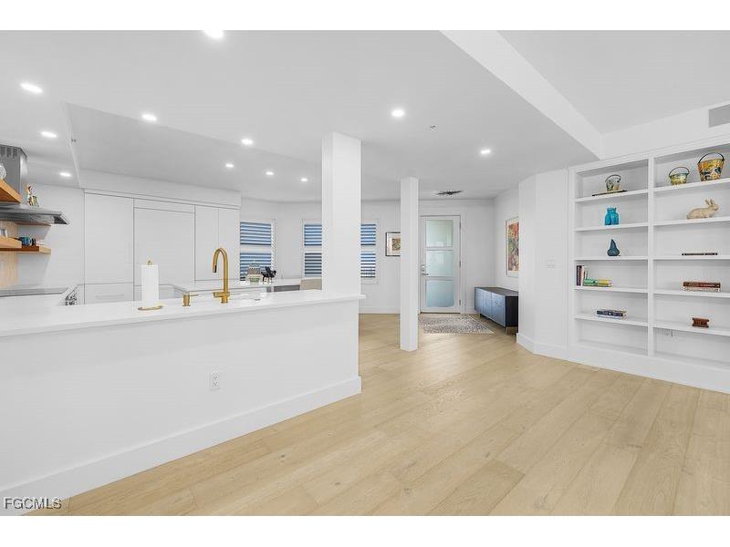 14250 Royal Harbour Court #1217 Fort Myers FL 33908 2025018905 image4