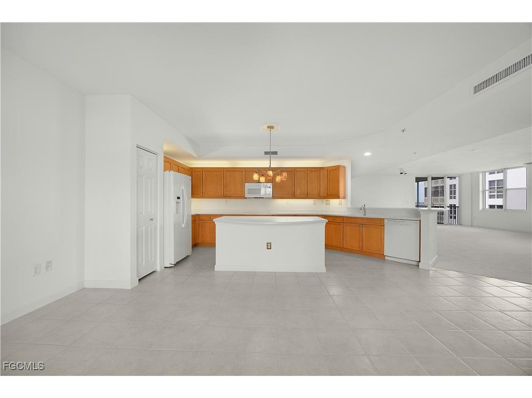 14250 Royal Harbour Court #613 Fort Myers FL 33908 2025018258 image18