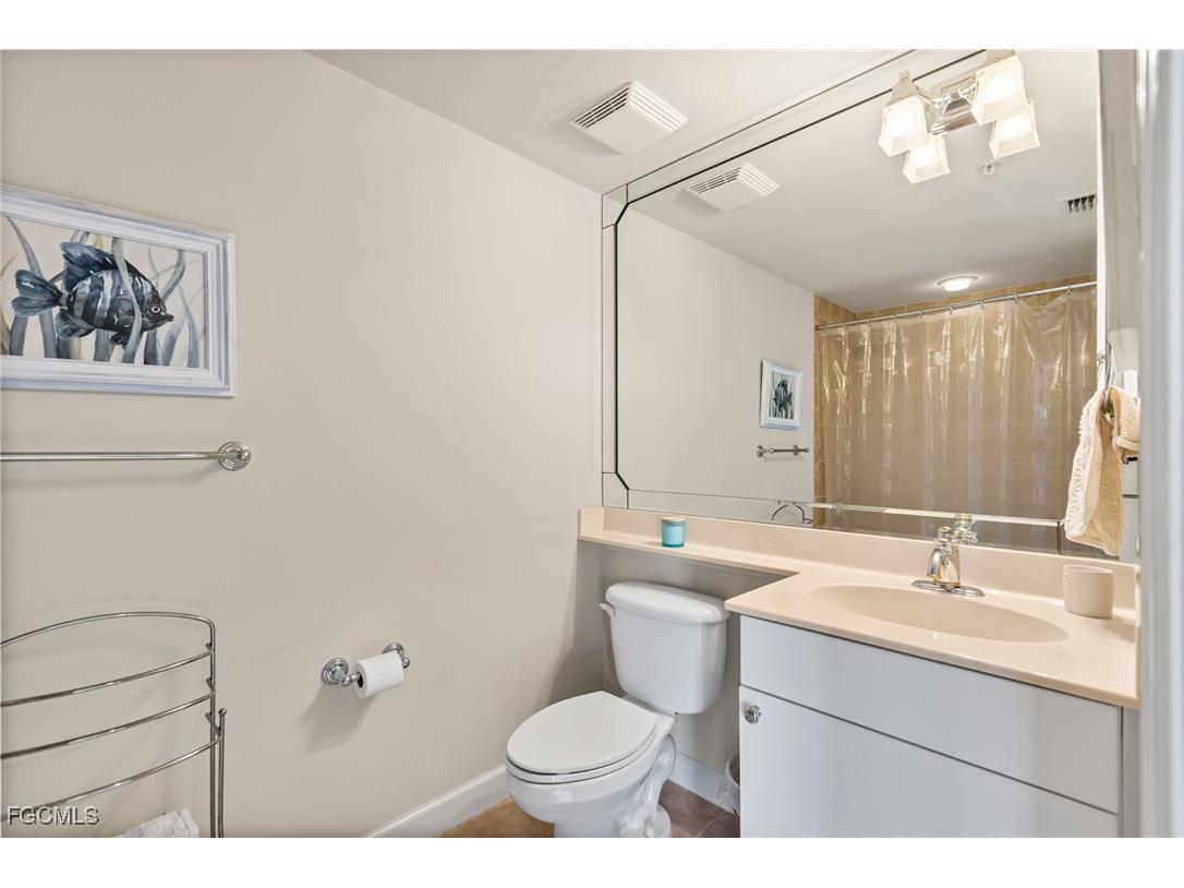 14250 Royal Harbour Court #913 Fort Myers FL 33908 2025015939 image24