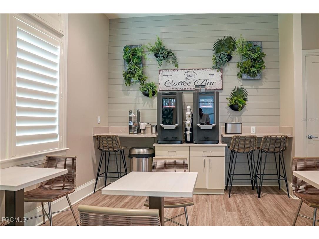 14259 Pine Lodge Lane Fort Myers FL 33913 2025016892 image37