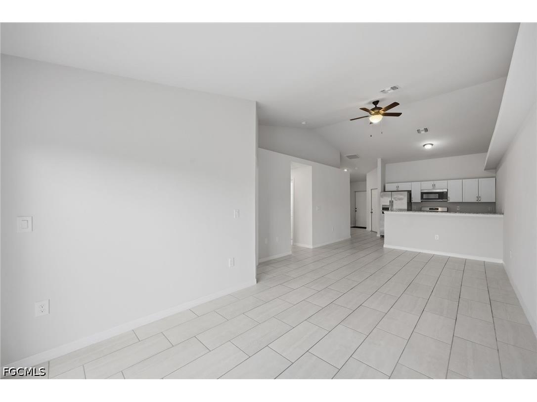 1426/1428 Cape Coral Parkway W Cape Coral FL 33914 2026000767 image11