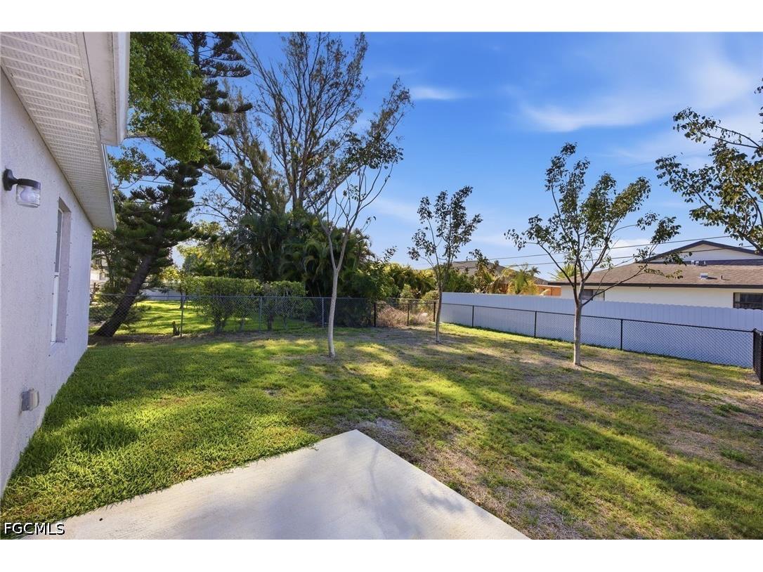 1426/1428 Cape Coral Parkway W Cape Coral FL 33914 2026000767 image39