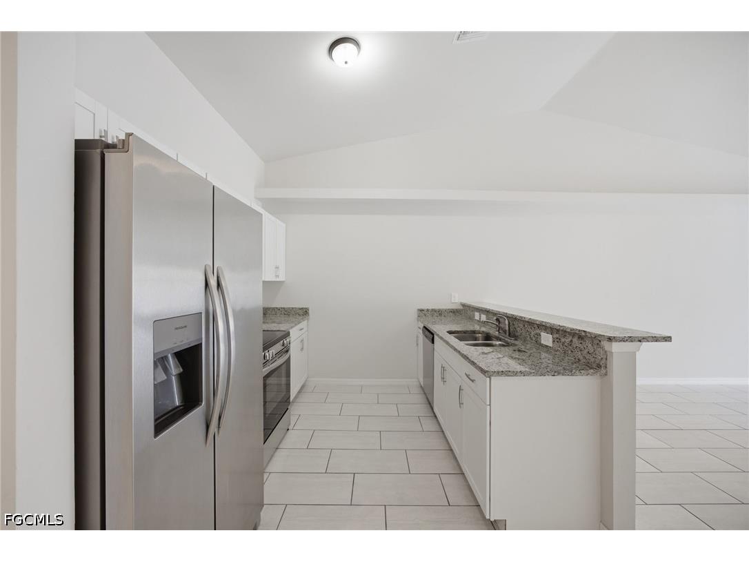 1426/1428 Cape Coral Parkway W Cape Coral FL 33914 2026000767 image6