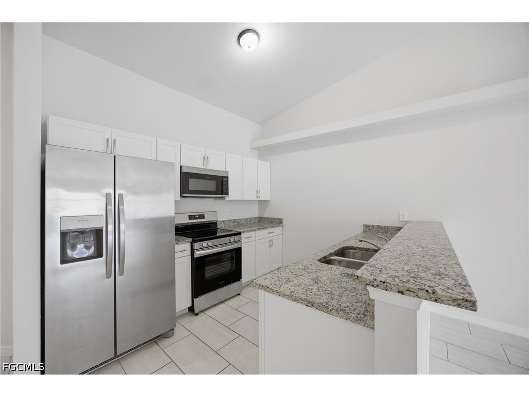 1426/1428 Cape Coral Parkway W Cape Coral FL 33914 2026000767 image7