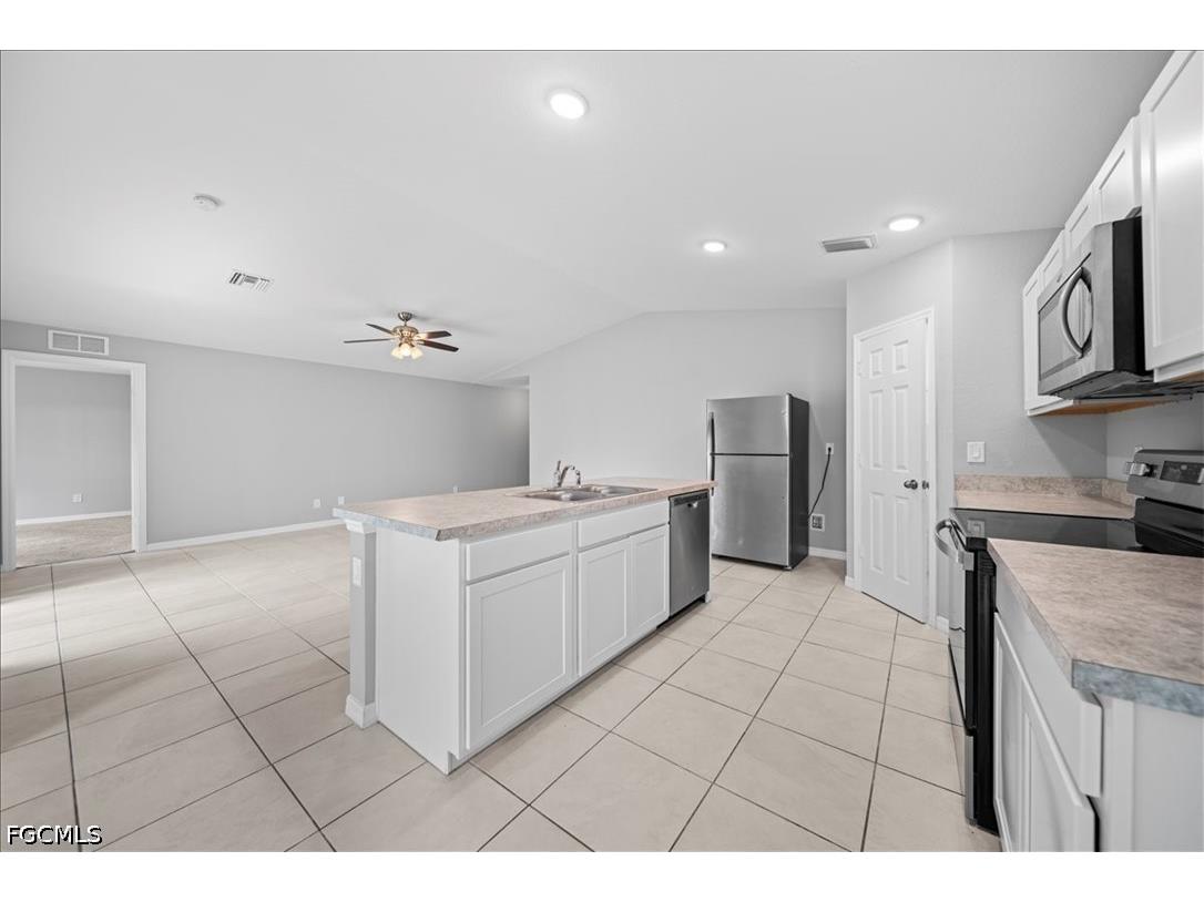 1426 NE 34th Street Cape Coral FL 33909 2026020010 image11