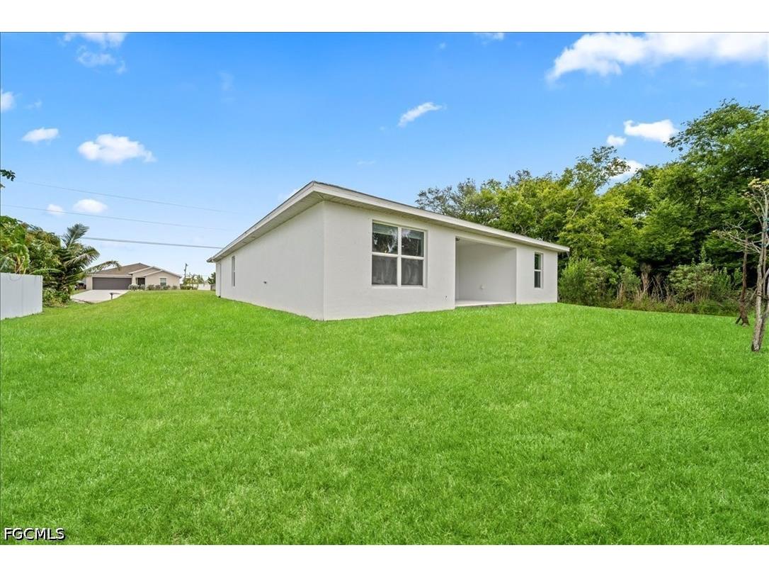 1426 NE 34th Street Cape Coral FL 33909 2026020010 image31