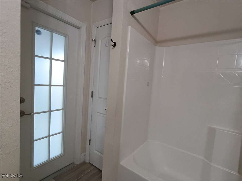 1426 NE 5th Place Cape Coral FL 33909 2026001390 image32
