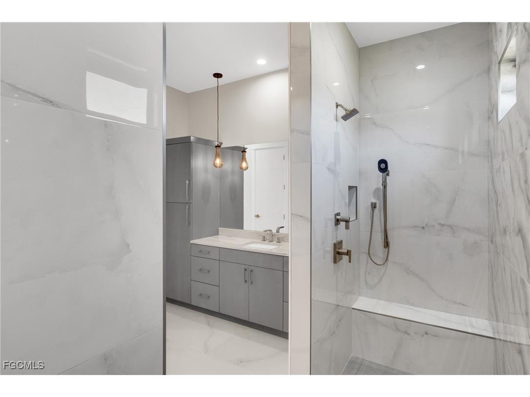 1426 NW 39th Avenue Cape Coral FL 33993 2026003704 image22