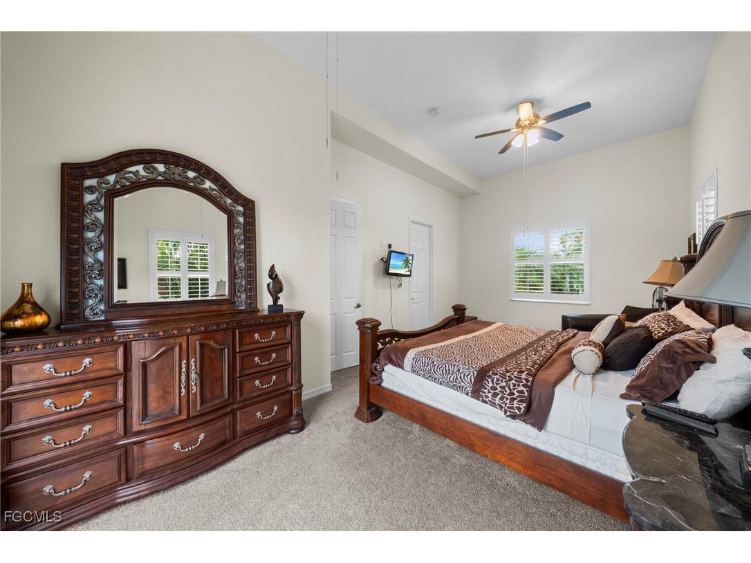 1426 SE 32nd Street Cape Coral FL 33904 2025002515 image21