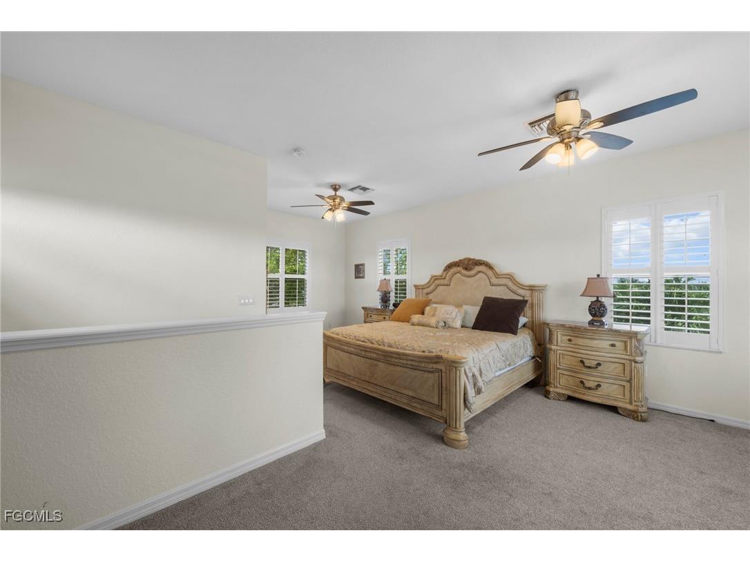 1426 SE 32nd Street Cape Coral FL 33904 2025002515 image28