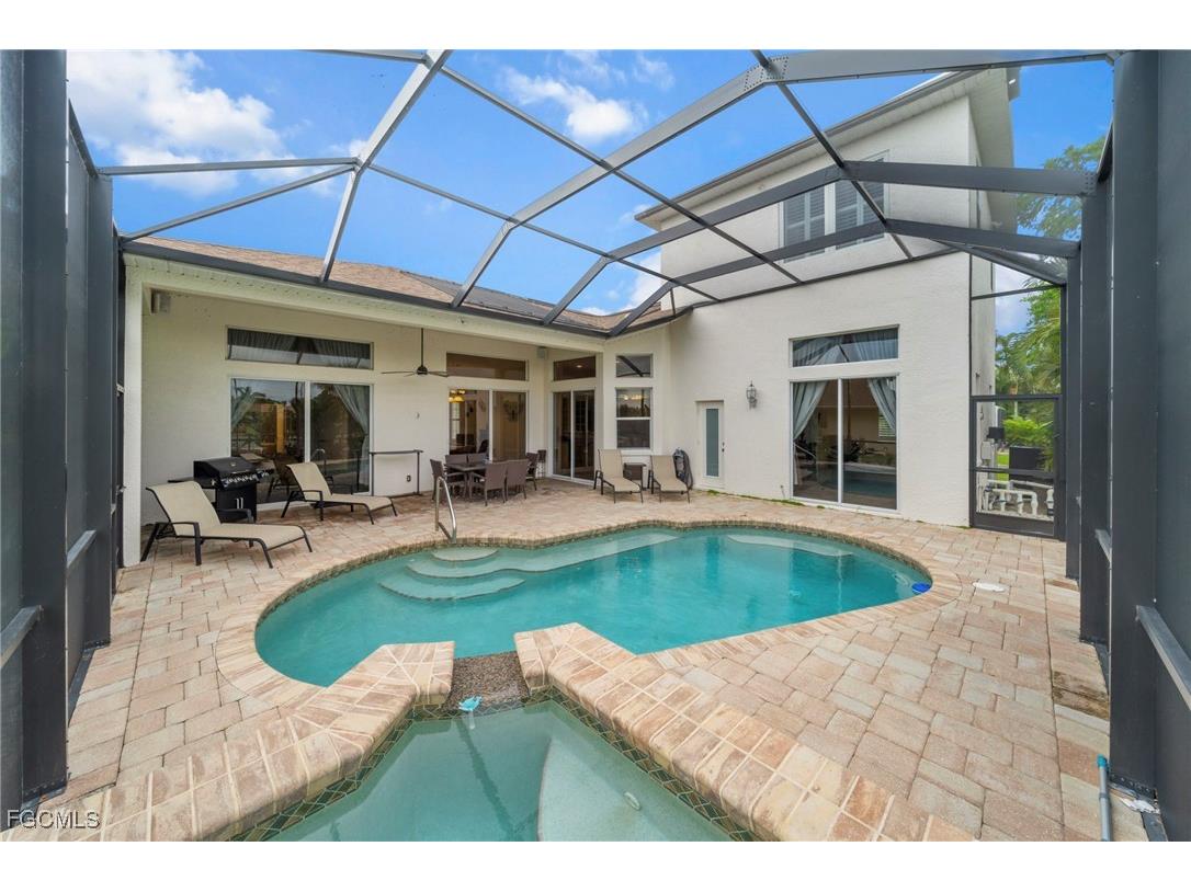 1426 SE 32nd Street Cape Coral FL 33904 2025002515 image36