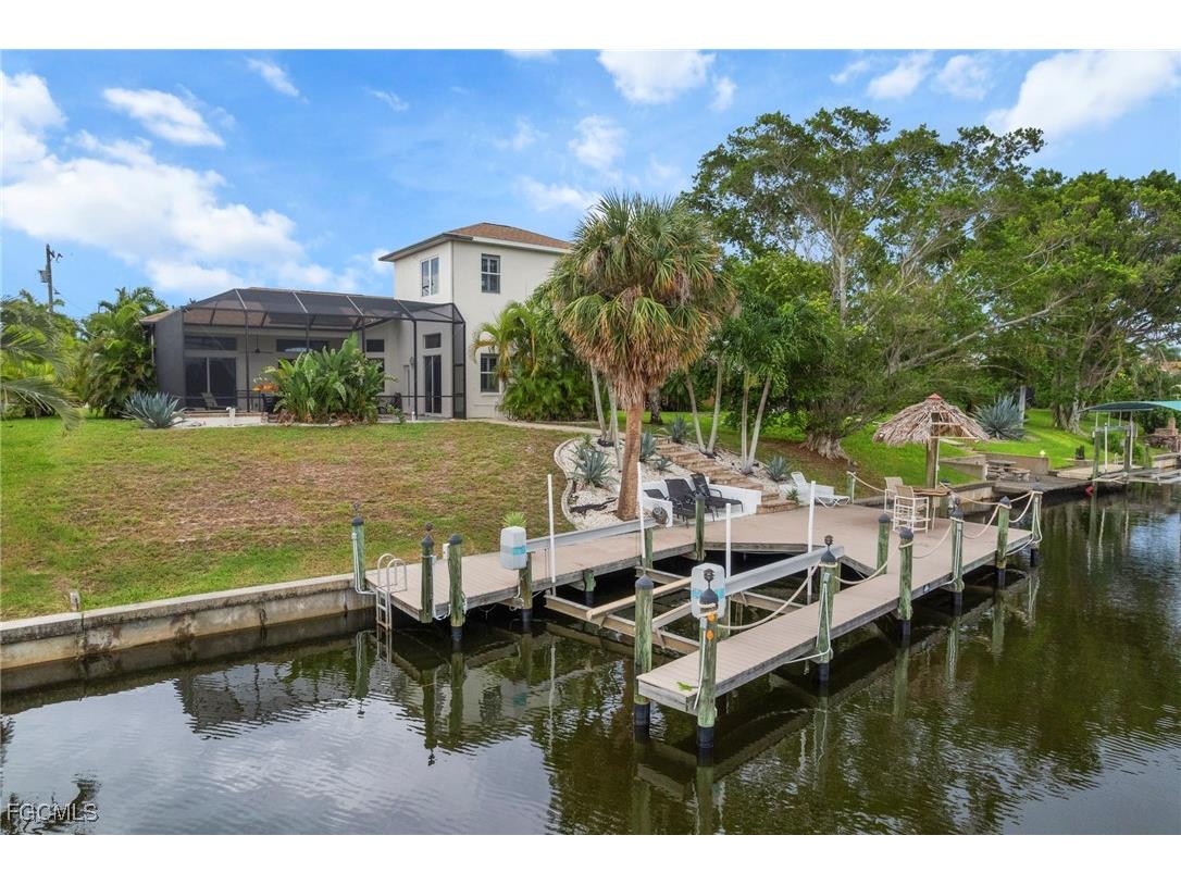 1426 SE 32nd Street Cape Coral FL 33904 2025002515 image41