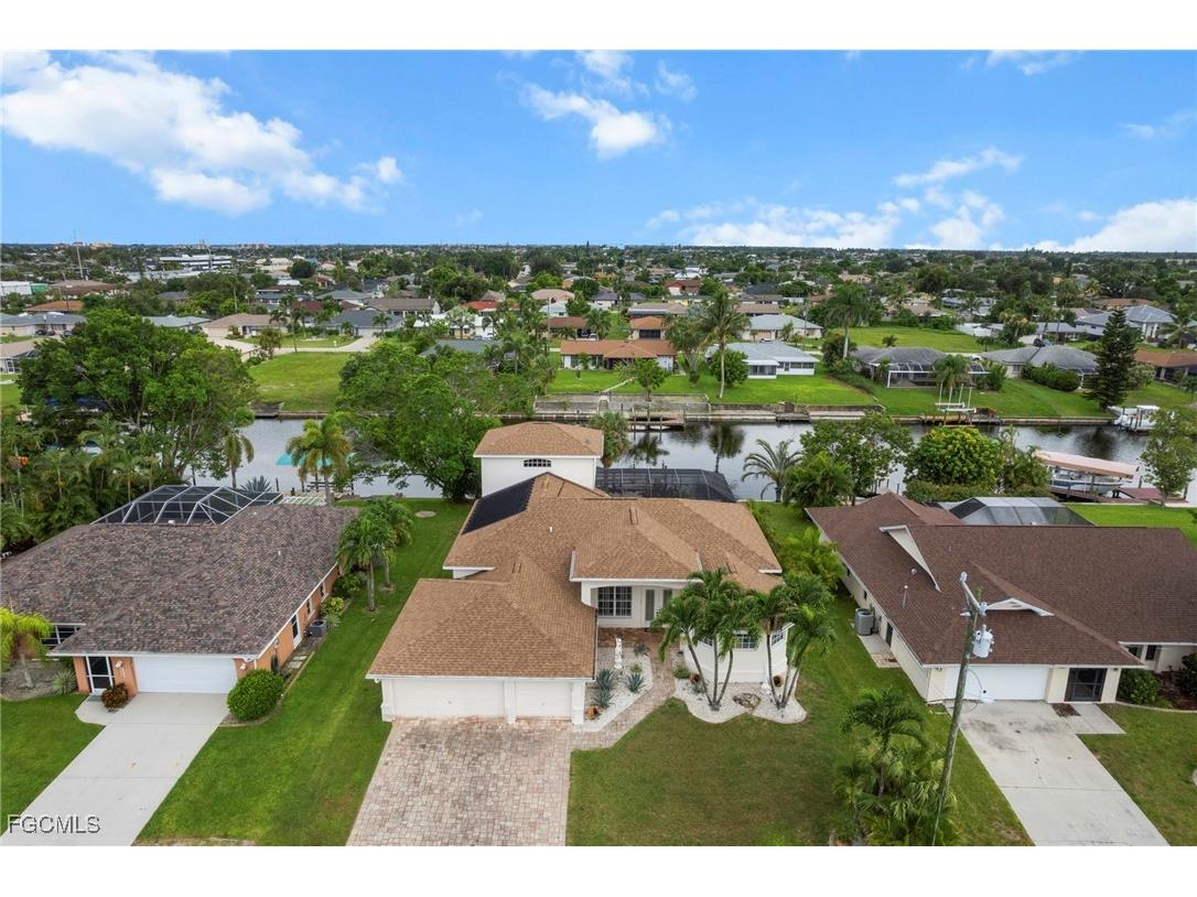 1426 SE 32nd Street Cape Coral FL 33904 2025002515 image45