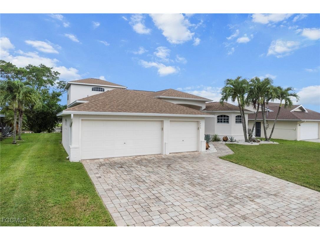 1426 SE 32nd Street Cape Coral FL 33904 2025002515 image46
