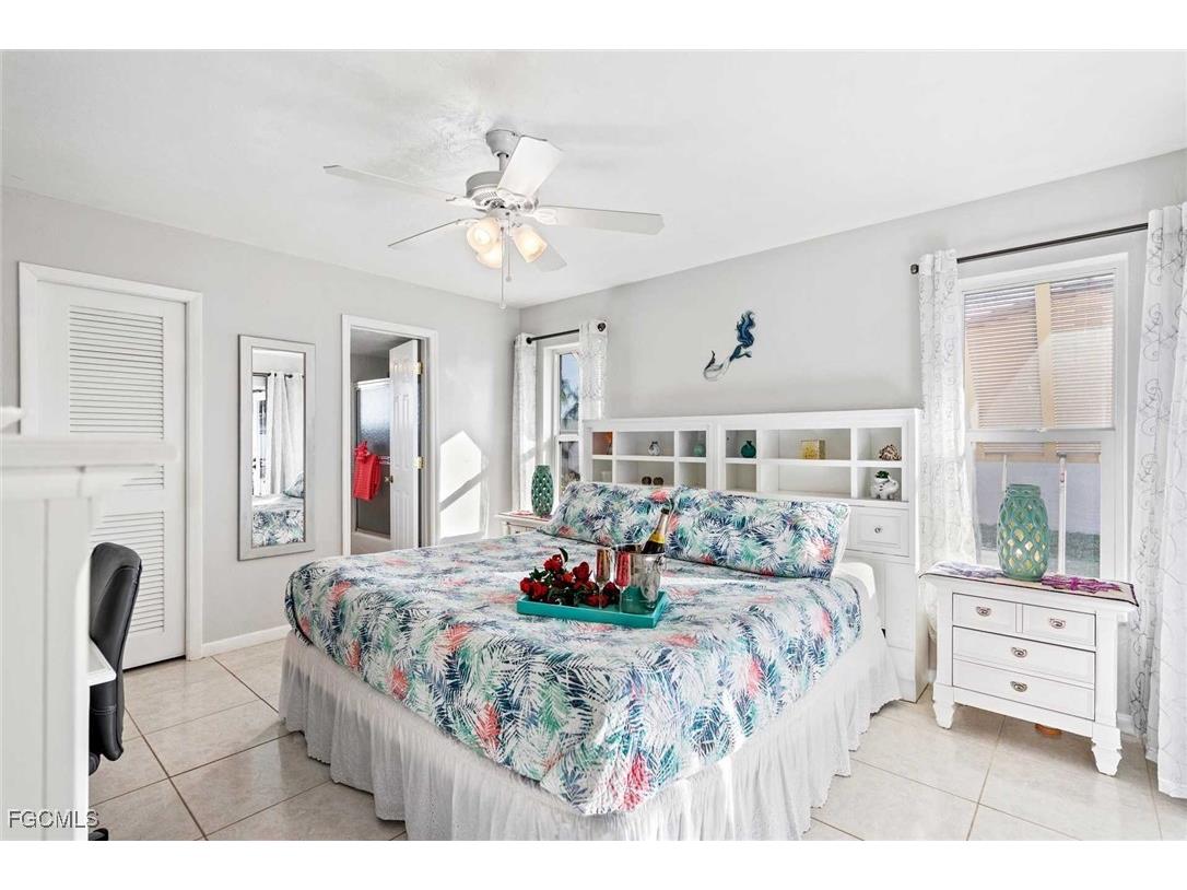 1426 SE 34th Terrace Cape Coral FL 33904 2025010116 image12