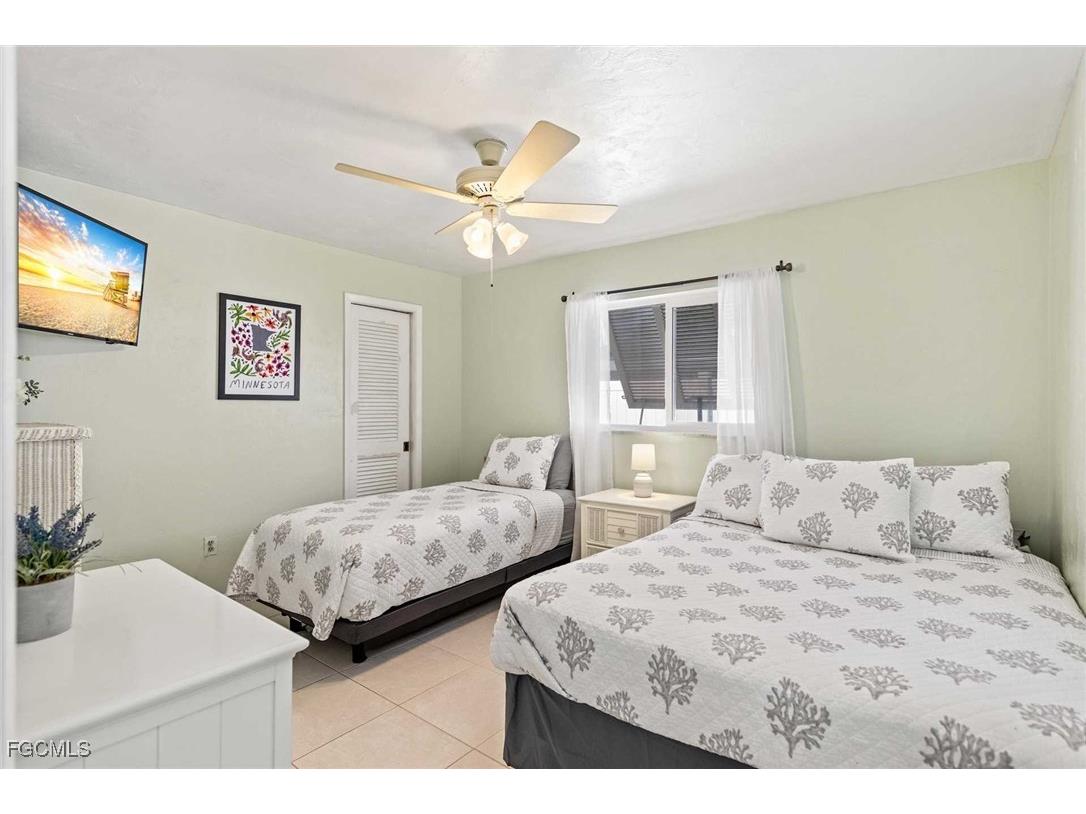 1426 SE 34th Terrace Cape Coral FL 33904 2025010116 image16