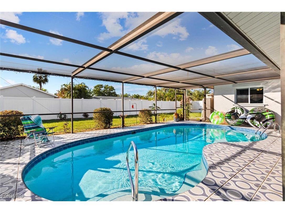 1426 SE 34th Terrace Cape Coral FL 33904 2025010116 image18