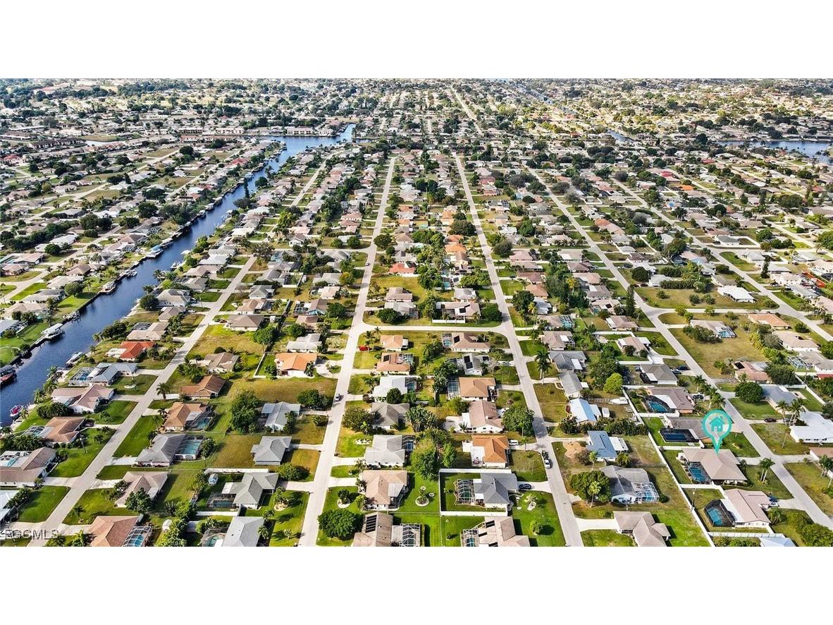 1426 SE 34th Terrace Cape Coral FL 33904 2025010116 image24