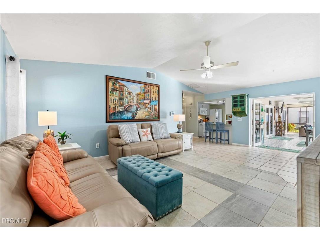 1426 SE 34th Terrace Cape Coral FL 33904 2025010116 image27