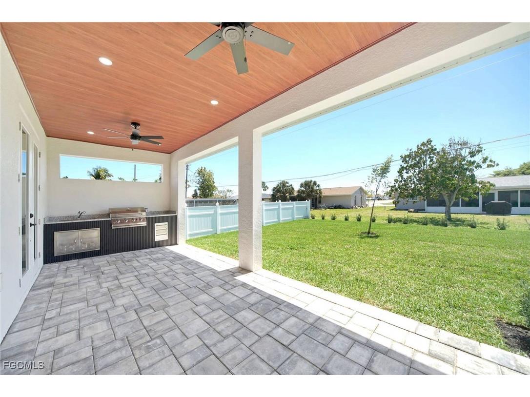 1426 SE 43rd Terrace Cape Coral FL 33904 2026001802 image7