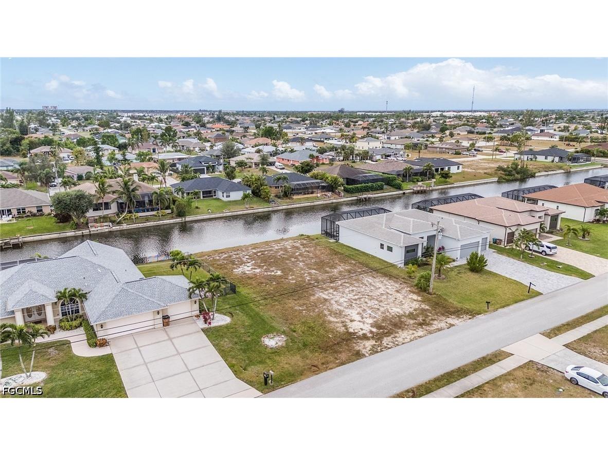 1426 SW 28th Street Cape Coral FL 33914 2026014937 image2