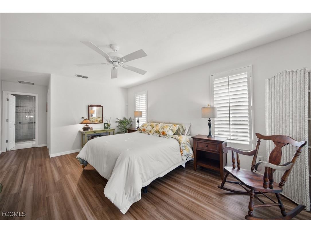 1426 Sand Castle Road Sanibel FL 33957 2025017830 image23