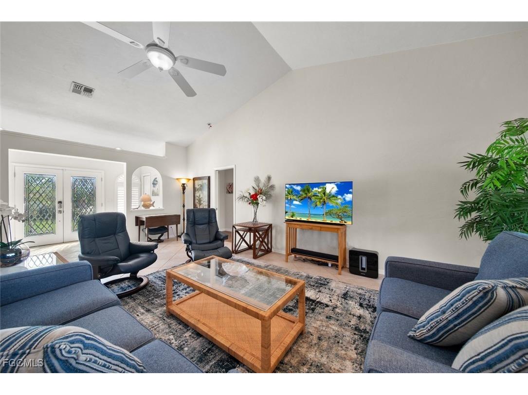 1426 Sand Castle Road Sanibel FL 33957 2025017830 image6