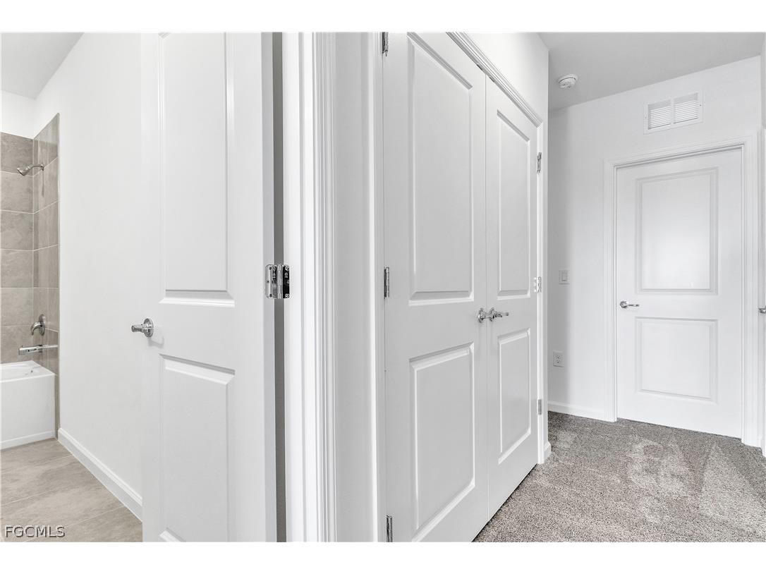 1426 Weeping Willow Court Cape Coral FL 33909 2026007198 image13