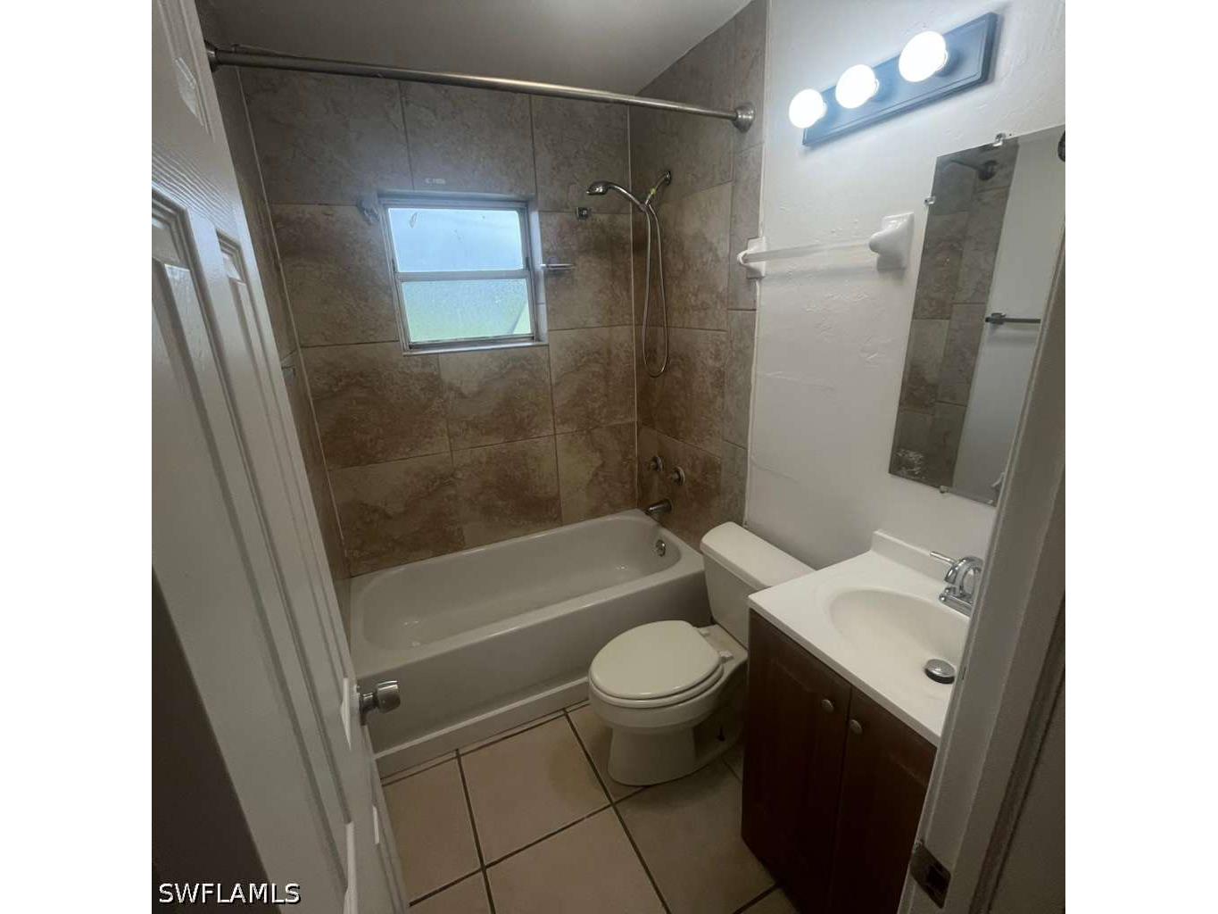 1427 Markland Fort Myers FL 33916 226017871 image5