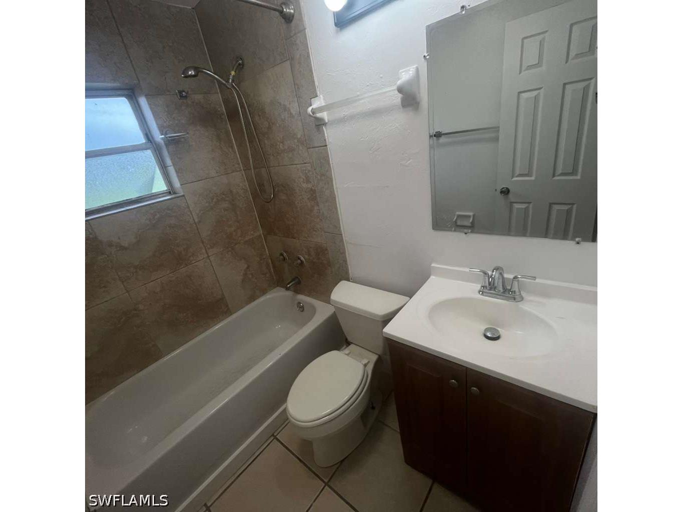 1427 Markland Fort Myers FL 33916 226017871 image6
