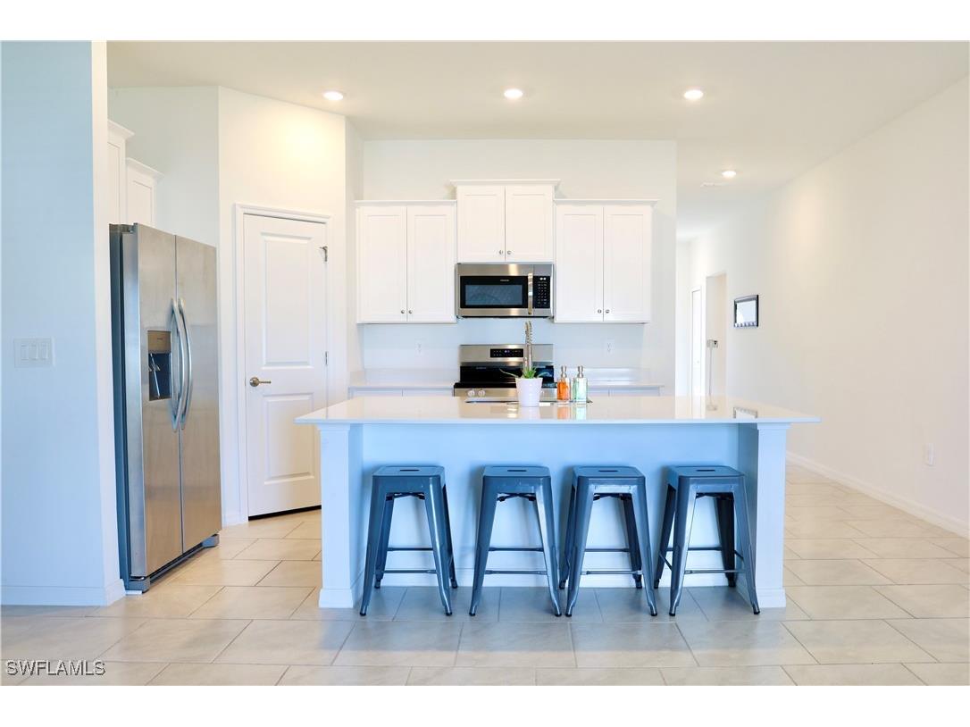 1427 NW 18th Terrace Cape Coral FL 33993 226001832 image3