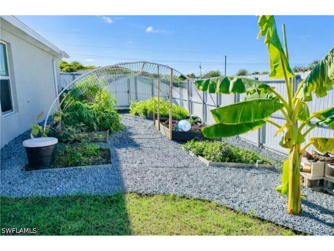 1427 NW 18th Terrace Cape Coral FL 33993 226021938 image24