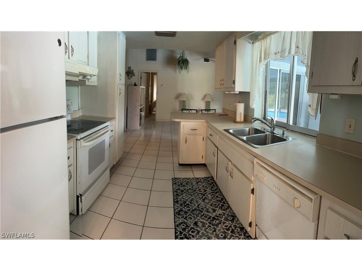 1427 SE 33rd Terrace Cape Coral FL 33904 224056883 image10