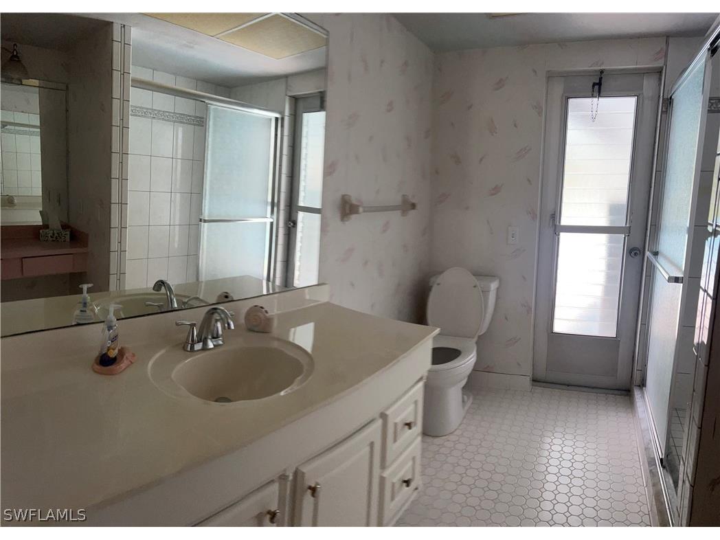 1427 SE 33rd Terrace Cape Coral FL 33904 224056883 image16