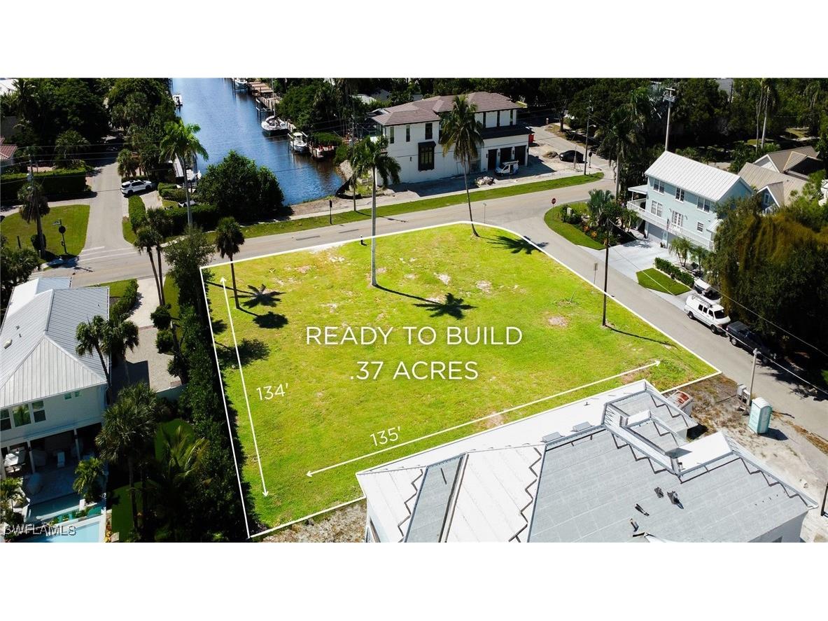 1427 Sandpiper Street Naples FL 34102 225072617 image1