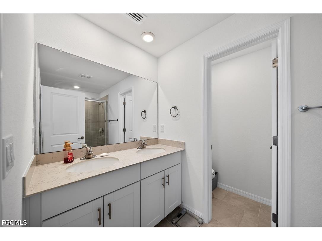 14275 Oviedo Place Fort Myers FL 33905 2026019465 image11