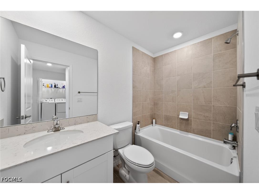14275 Oviedo Place Fort Myers FL 33905 2026019465 image15