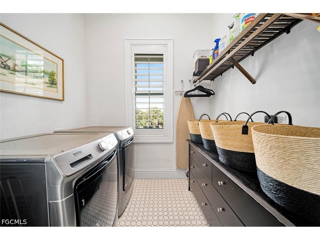1428 Albatross Road Sanibel FL 33957 2026016881 image32
