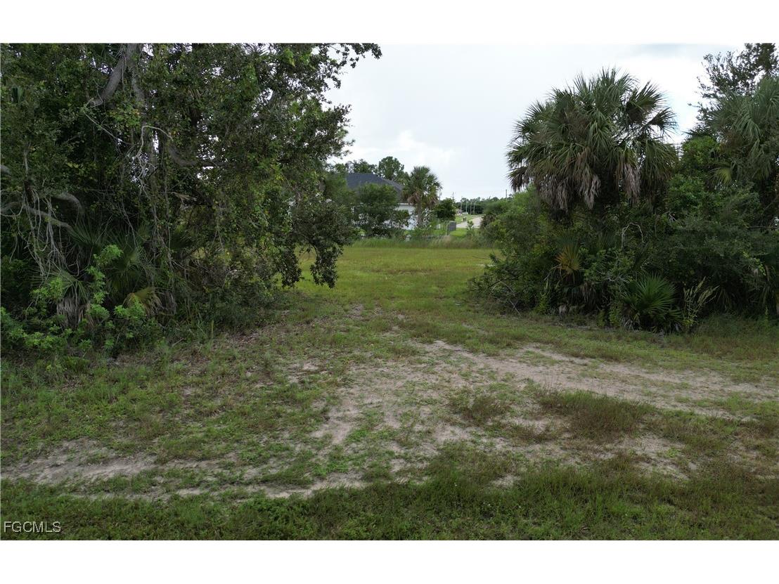 1428 NE 33rd Street Cape Coral FL 33909 2025014836 image4