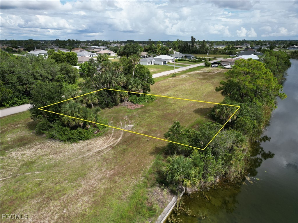 1428 NE 33rd Street Cape Coral FL 33909 2025014836 image7