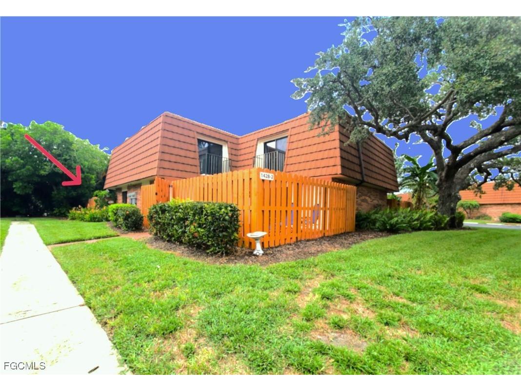 1428 Park Shore Circle #3 Fort Myers FL 33901 2025006357 image1
