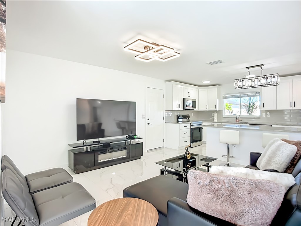 1428 Vendome Court Cape Coral FL 33904 225054215 image10