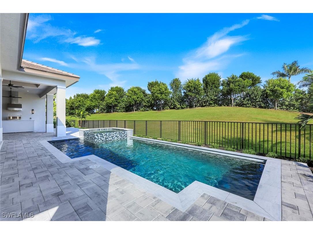 14282 Charthouse Circle Naples FL 34114 225060949 image5