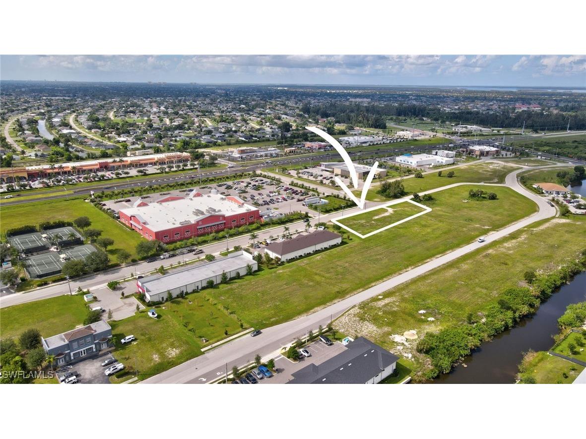 1429 Ceitus Terrace Cape Coral FL 33991 225065316 image2