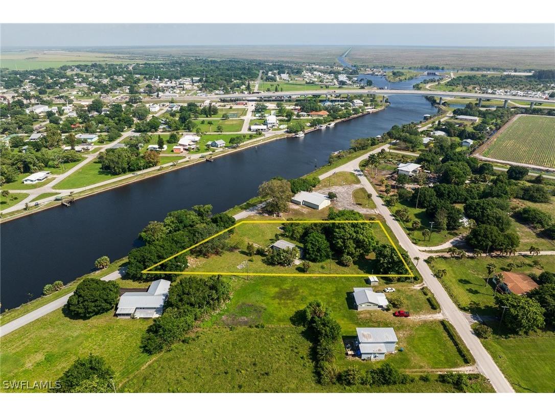 1429 River Road Moore Haven FL 33471 224029181 image1