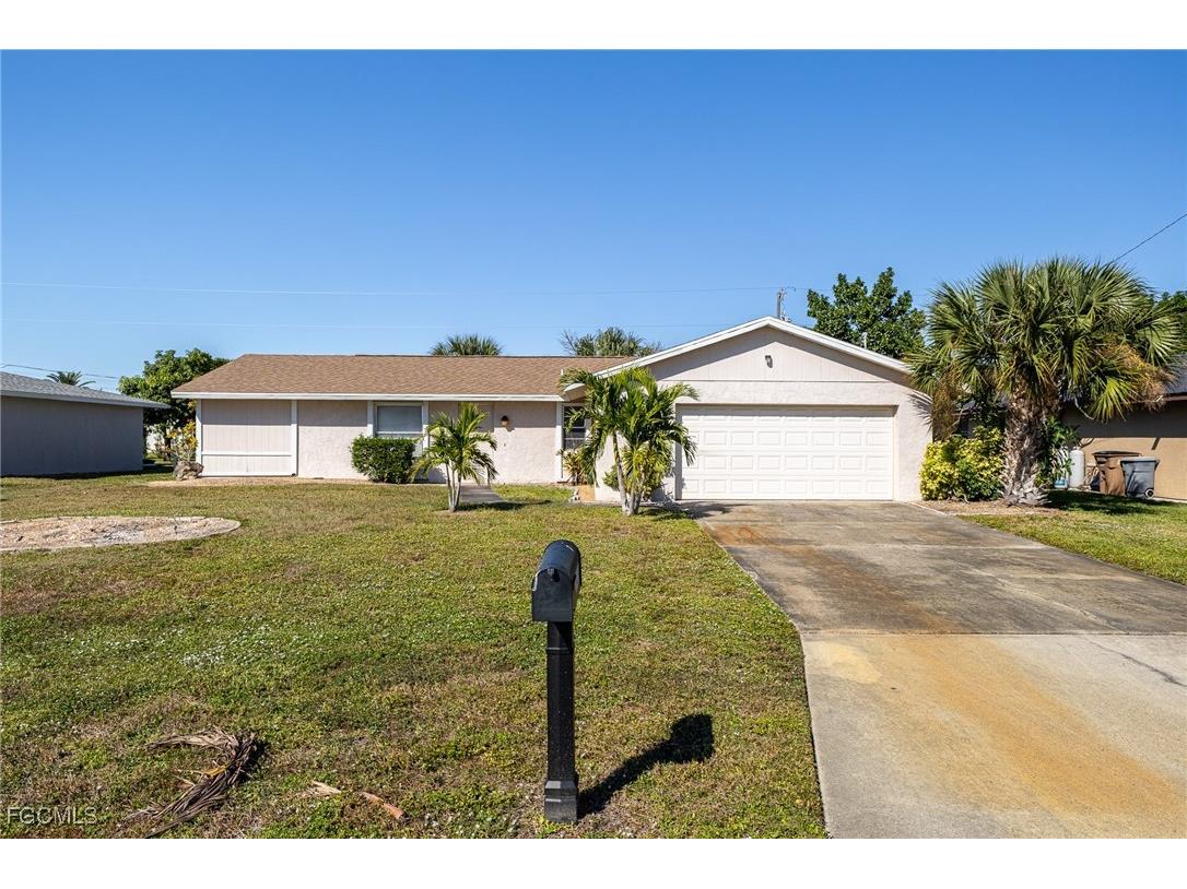 1429 SE 44th Street Cape Coral FL 33904 2025018682 image1