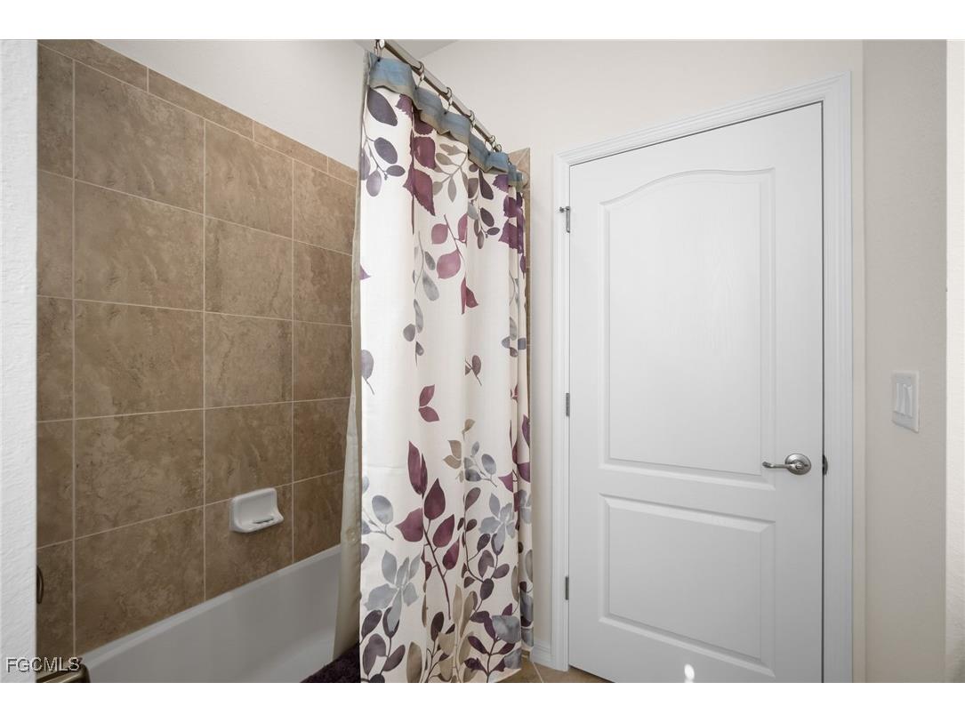 14298 Mindello Drive Fort Myers FL 33905 2025018739 image25